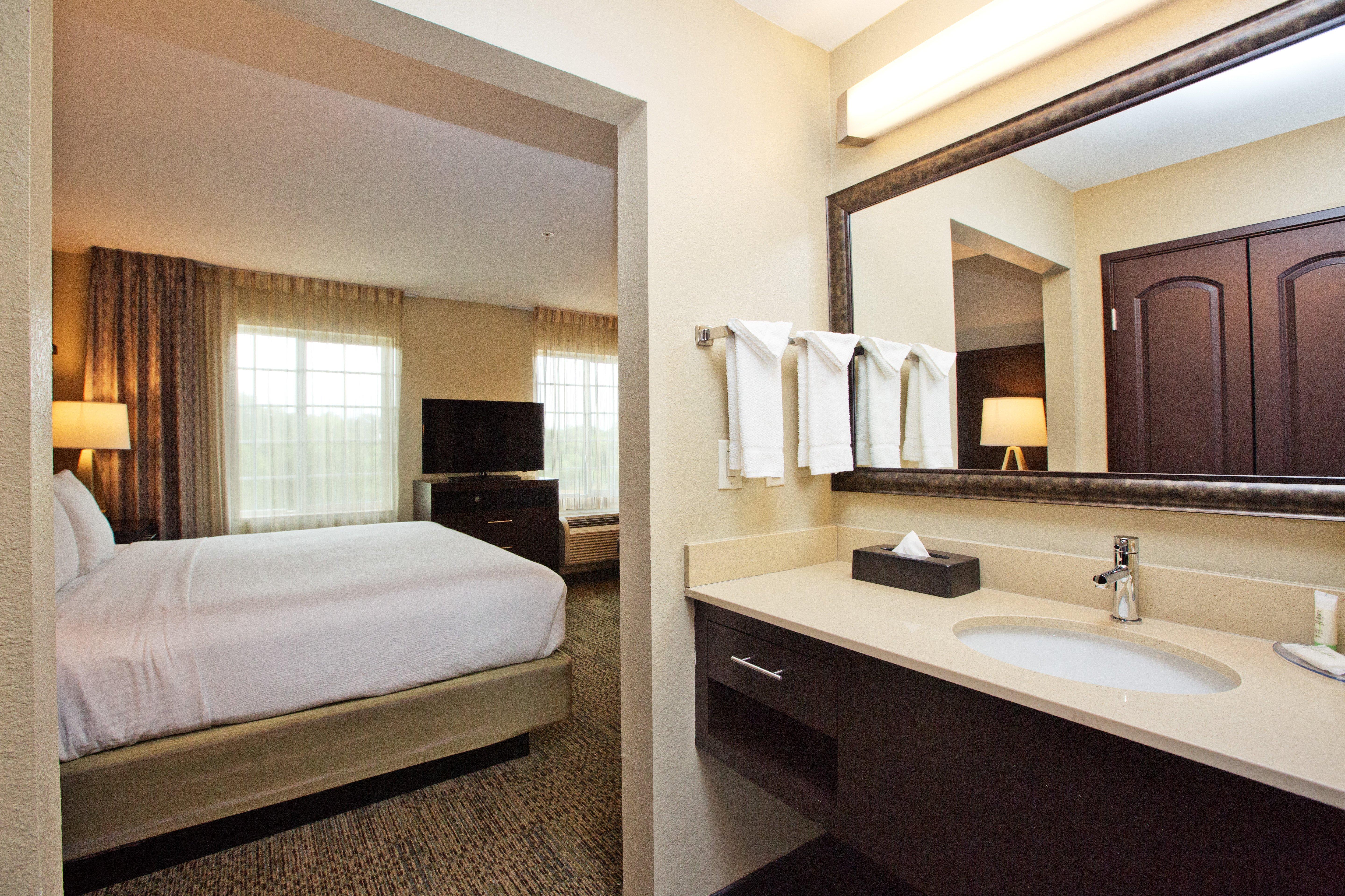 Staybridge Suites Austin South Interstate Hwy 35 By Ihg Ngoại thất bức ảnh