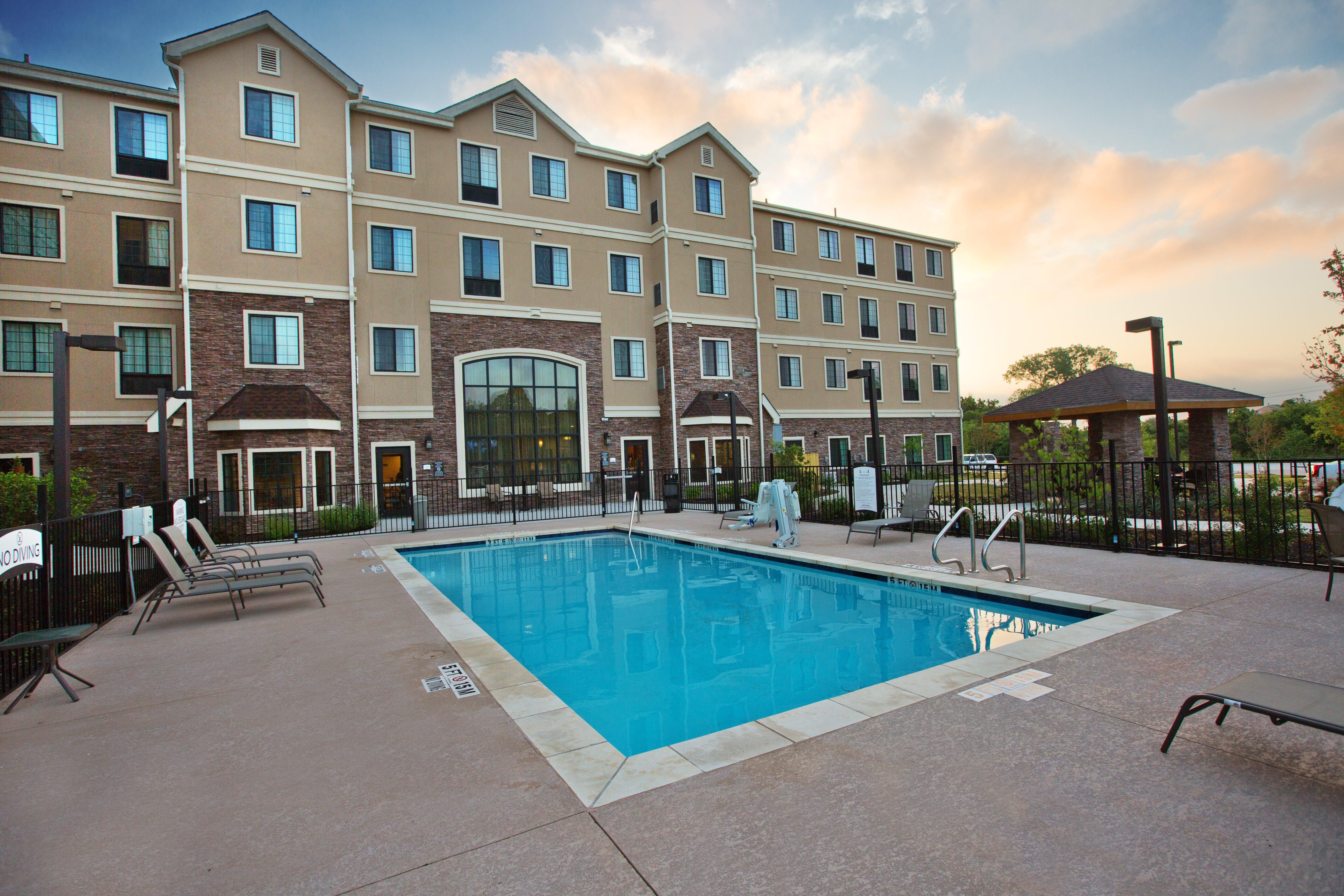 Staybridge Suites Austin South Interstate Hwy 35 By Ihg Ngoại thất bức ảnh