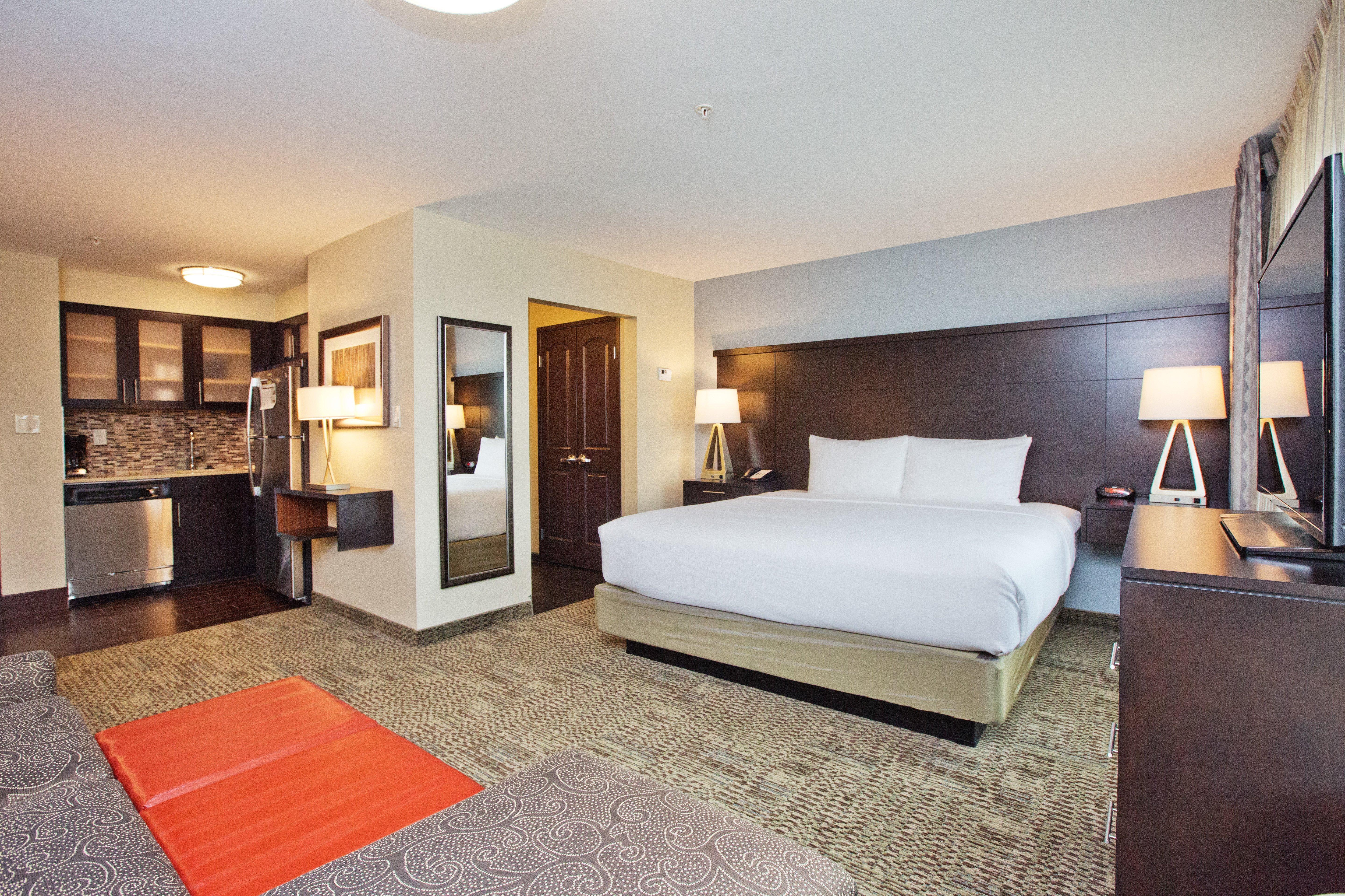 Staybridge Suites Austin South Interstate Hwy 35 By Ihg Ngoại thất bức ảnh
